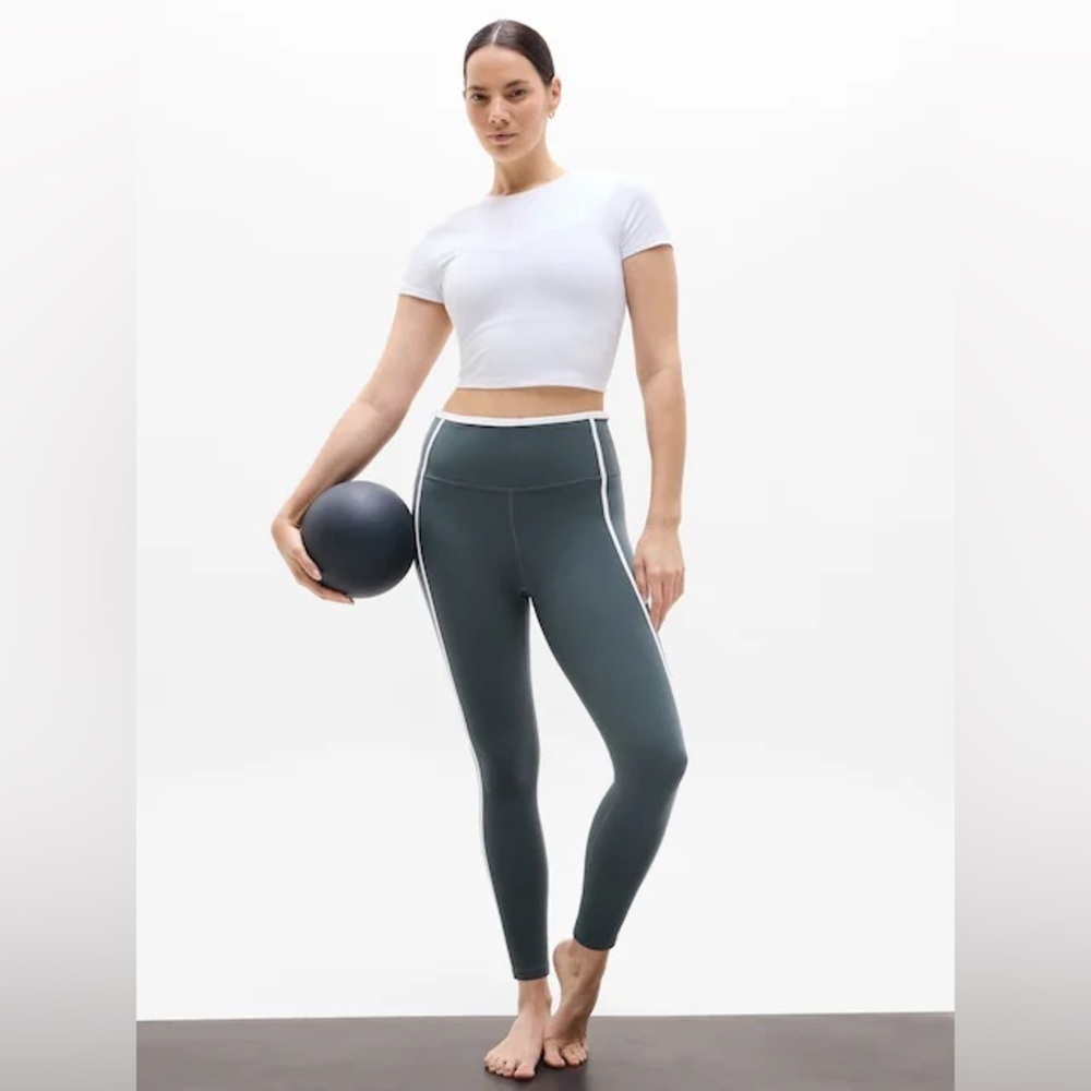 Athleta Charcoal and White Leggings